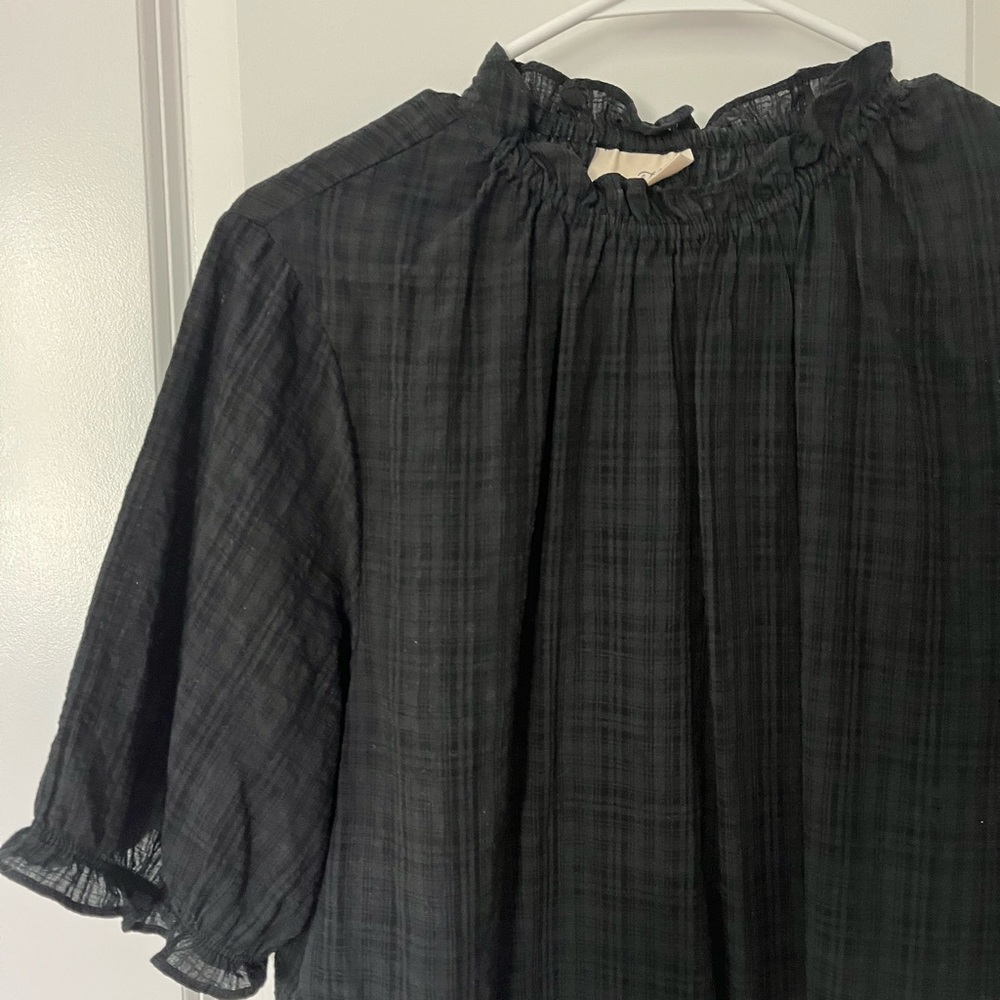 black blouse